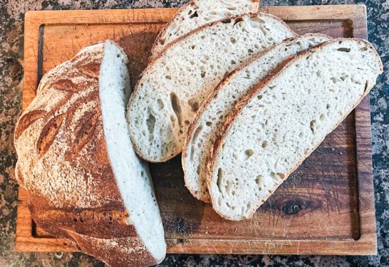 How To Make Sourdough Bread – A Beginner’s Guide