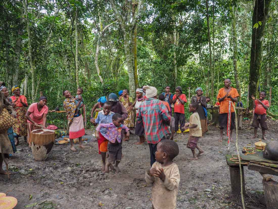 batwa dance