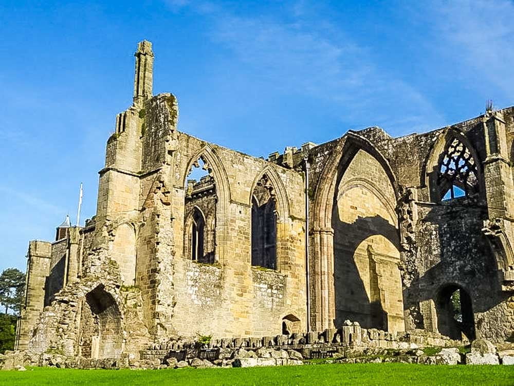 bolton abbey ruins