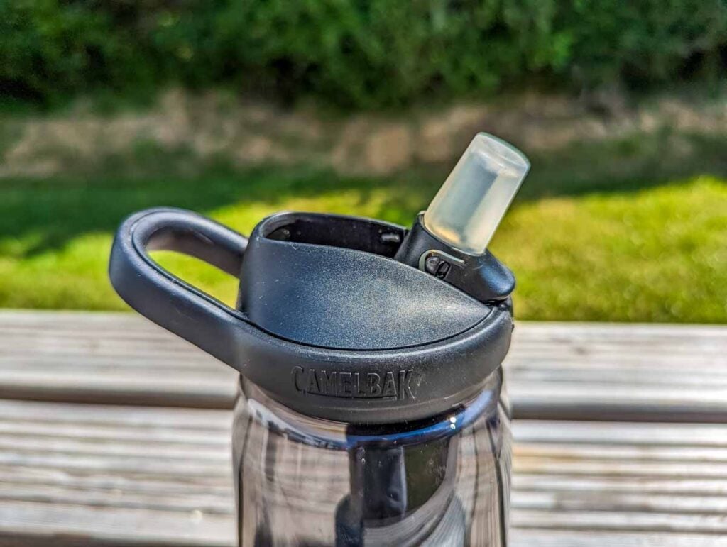 camelbak sipping lid