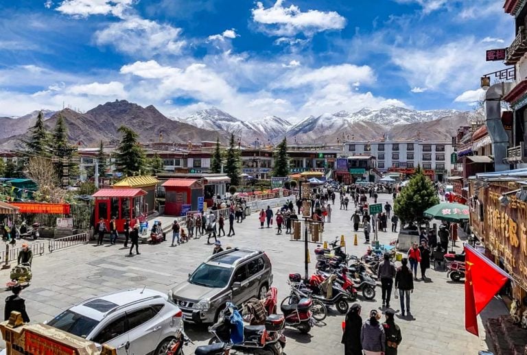 Lhasa, Tibet – City on the Roof of the World