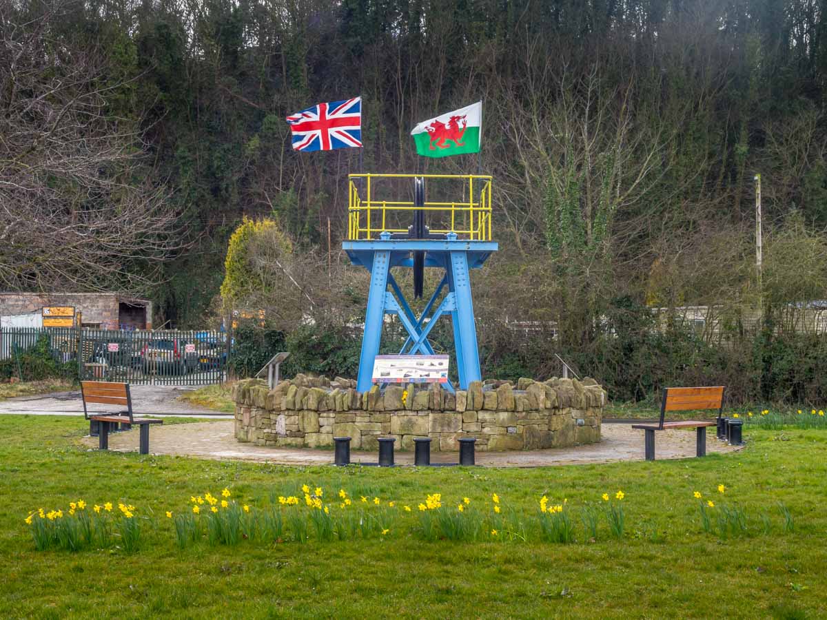 Ffynnongroyw welcome flags