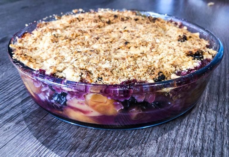 Apple, Pear and Blueberry Crumble Recipe