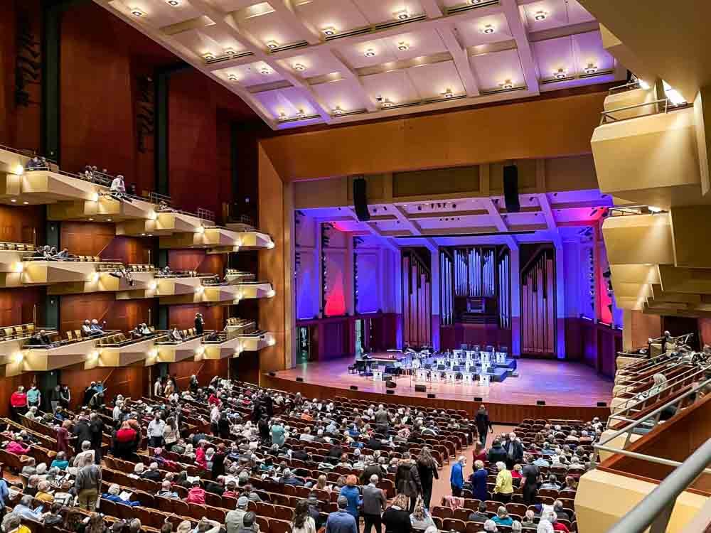 interior benaroya