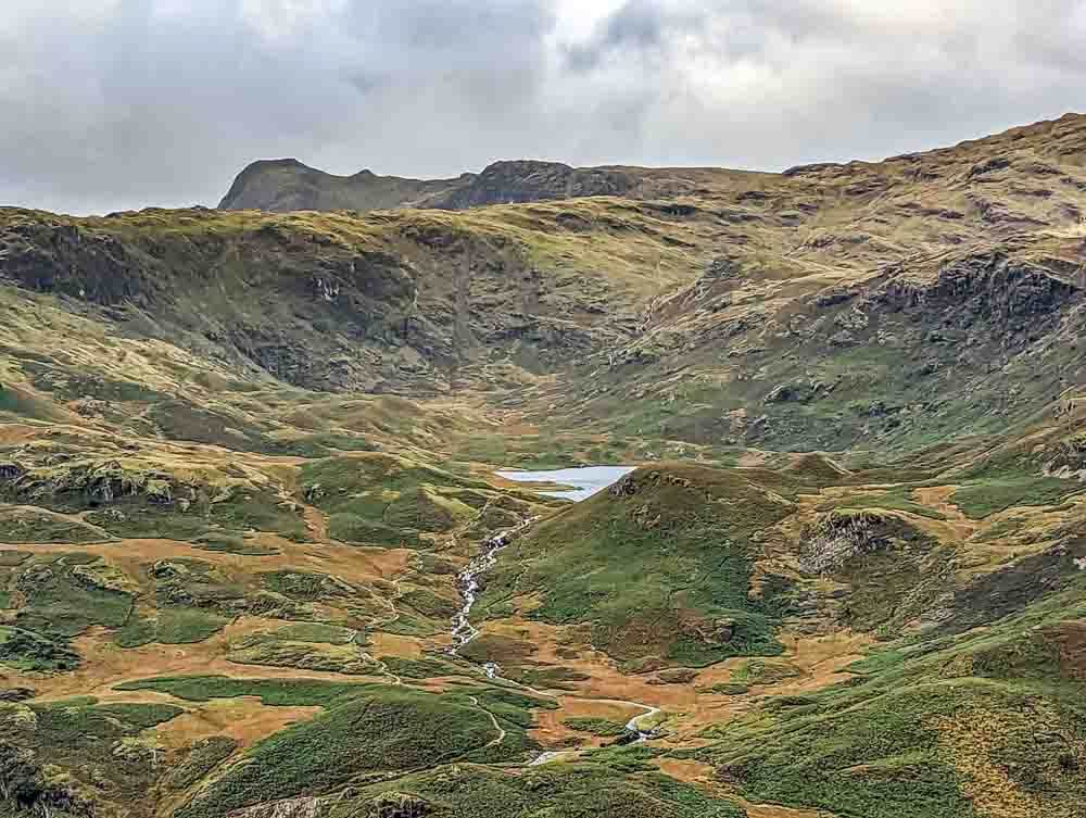 looking across to easdlae tarn from helm crag