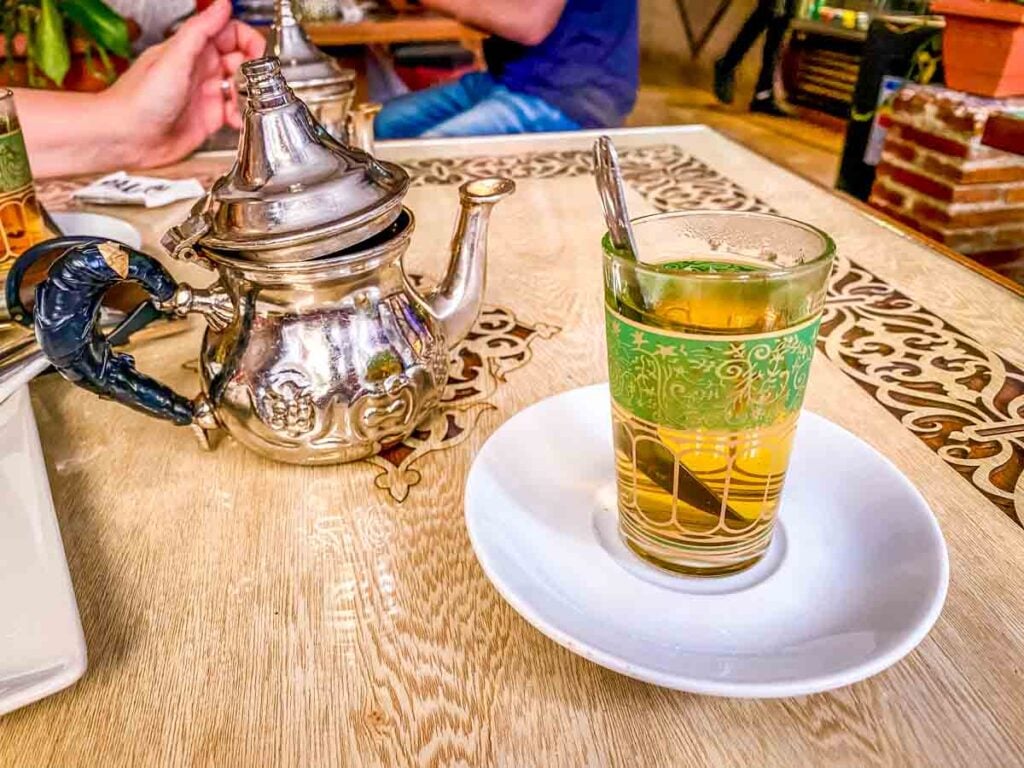 Mint tea in Albaicin