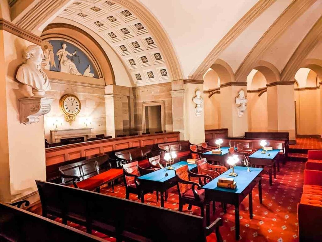 old supreme court chamber in the capitol building