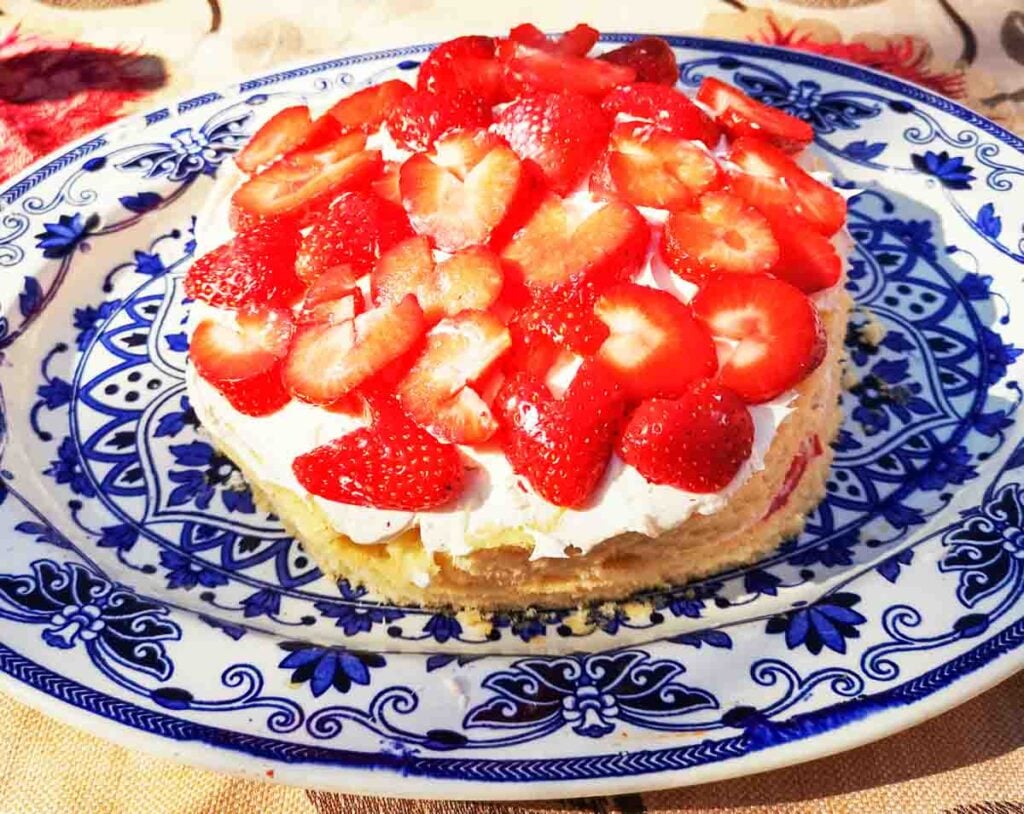 Strawberries and Cream Cake