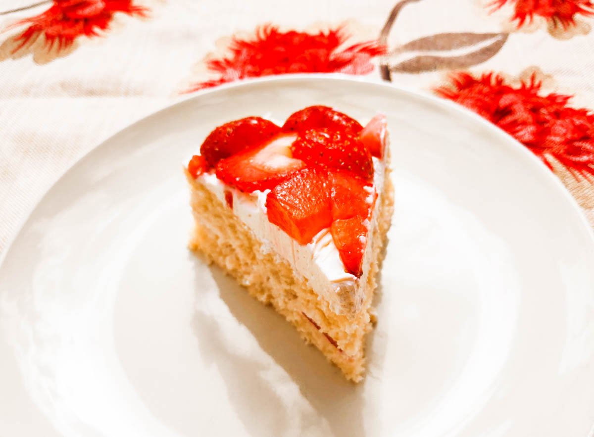 Strawberries and Cream Cake Slice