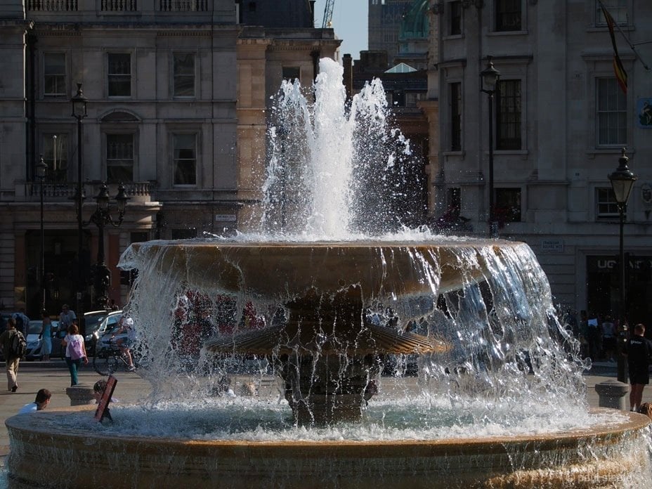 big fountain in Trafalgar Square