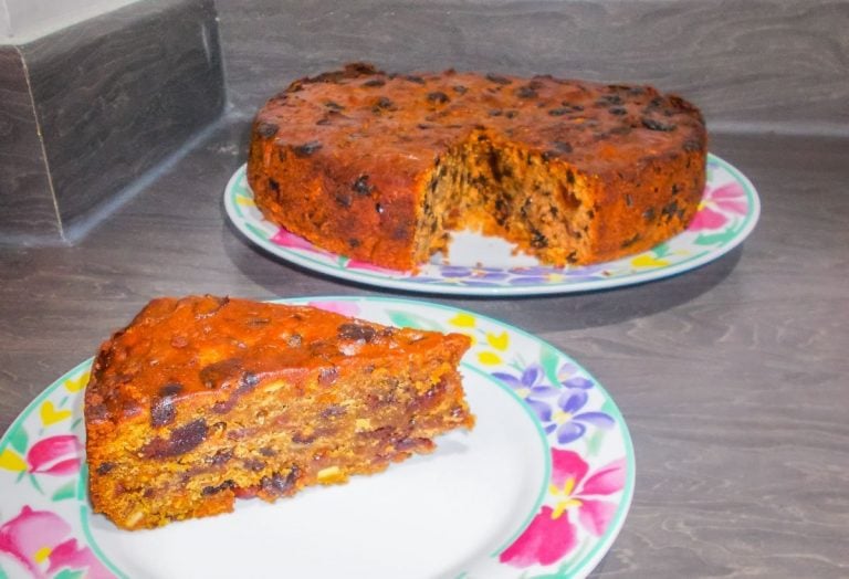 Vegan Christmas Cake Recipe